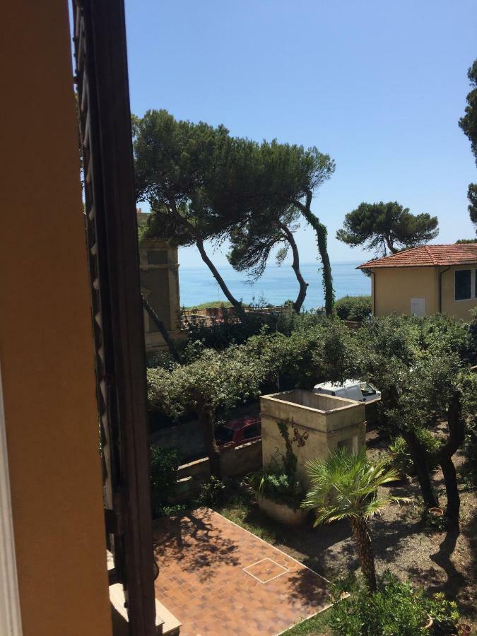Villa Violetta Castiglioncello Luaran gambar